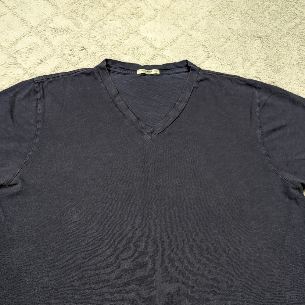 Buck Mason Shirt Men's XL Blue Navy Venice Wash Slub Curved Hem V-Neck Tee - Picture 2 of 7